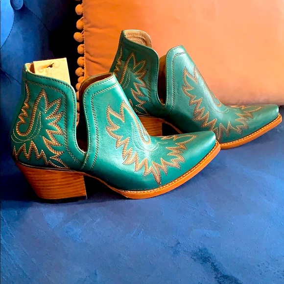 ariat dixon agate